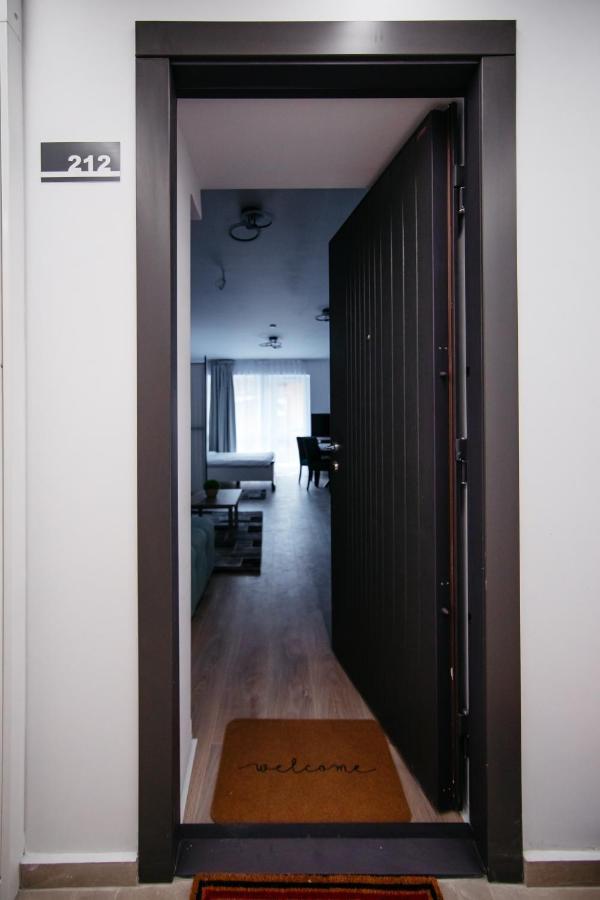 Apartamento L&V Family Studio Sinaia Exterior foto