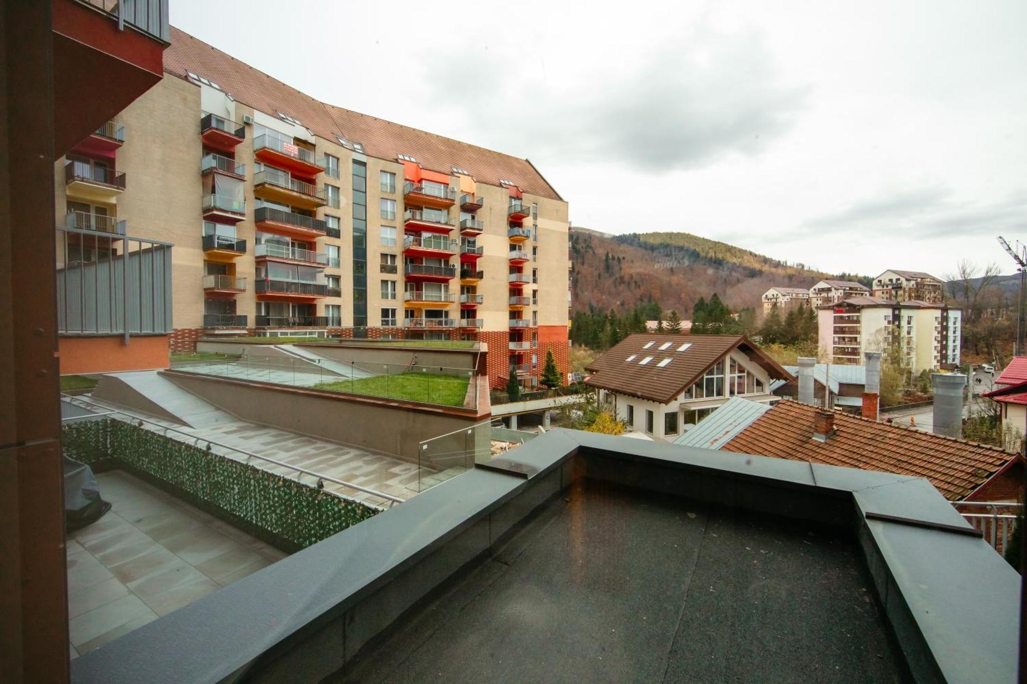 Apartamento L&V Family Studio Sinaia Exterior foto